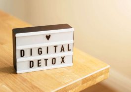 This Digital Detox Plan is Going Viral – And It Starts with Pilates!