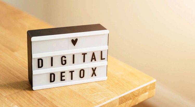 This Digital Detox Plan is Going Viral – And It Starts with Pilates!